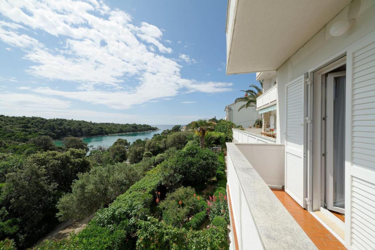 App&Rooms Anica Kampor Exterior photo