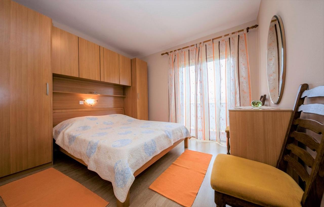 App&Rooms Anica Kampor Exterior photo